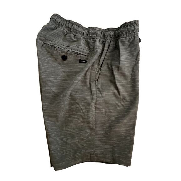 Rip curl ~Mens Green Hybrid Boardwalk Shorts ~ size tag missing -see photos - Picture 3 of 11
